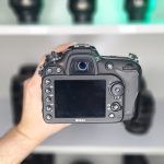 دوربین Nikon D7200 دست دوم همراه لنز 140-18 میلی متر