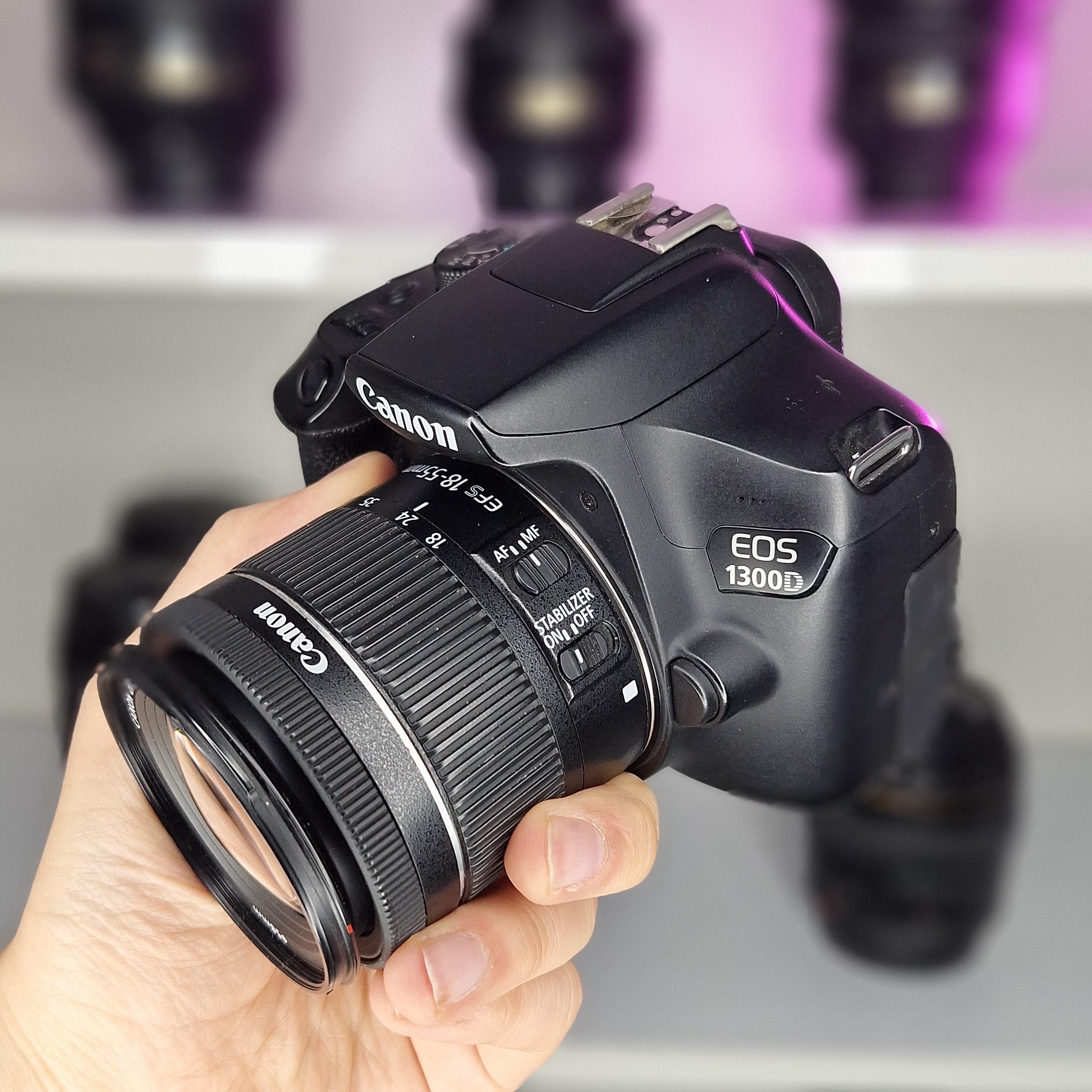 دوربین Canon 1300D دست دوم همراه لنز 55-18 میلی متر