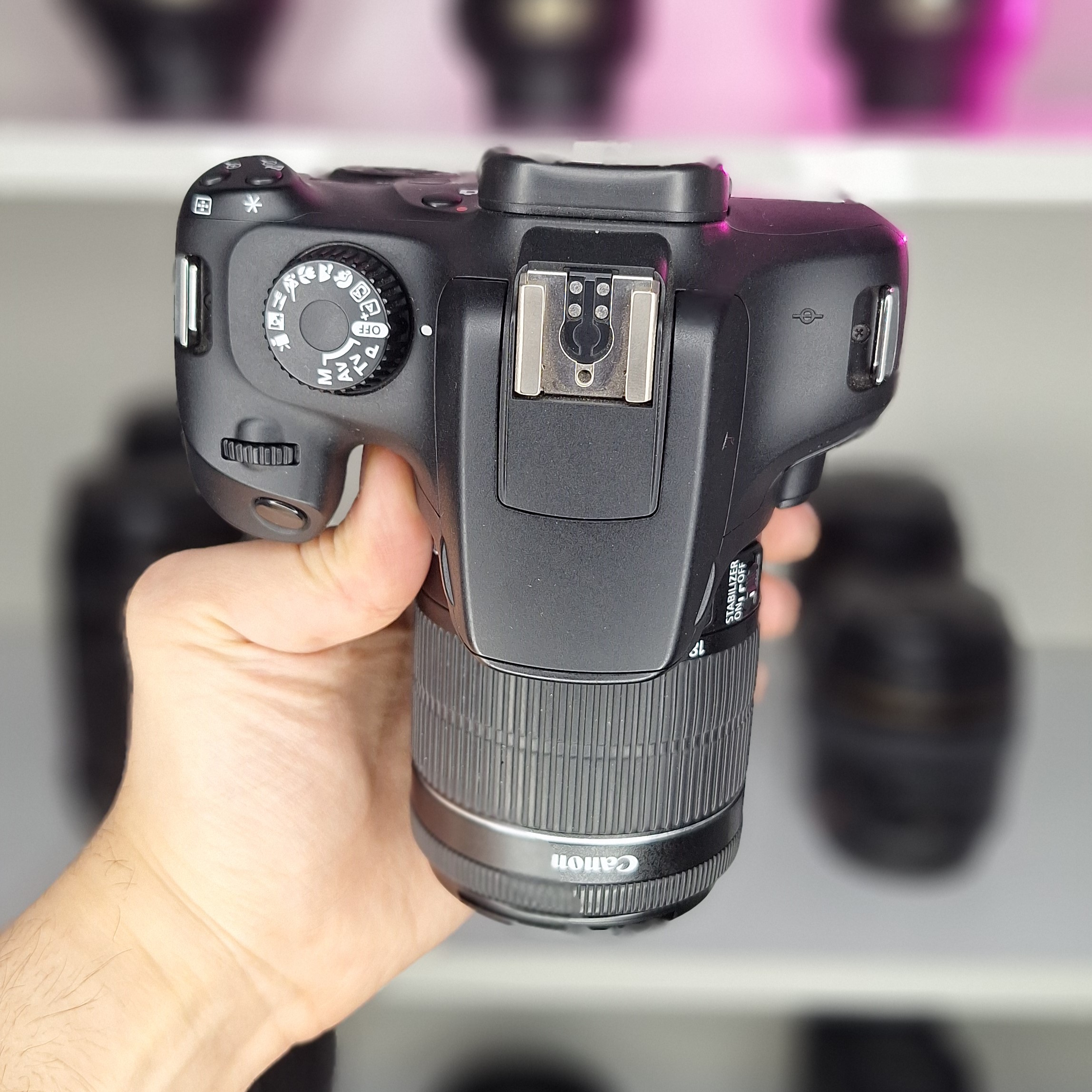 دوربین Canon 4000D دست دوم همراه لنز 55-18 میلی متر