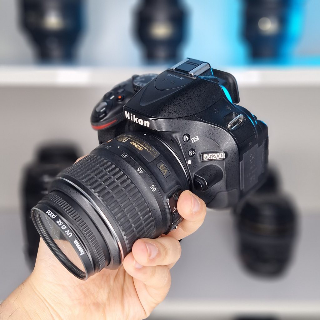 دوربین Nikon D5200 دست دوم